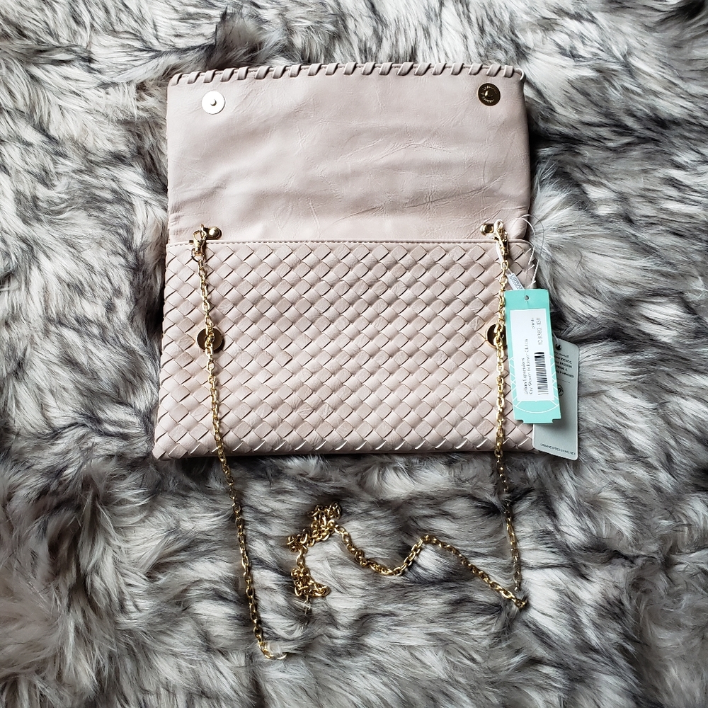 🌺 NWT Urban Expressions Purse 🌺